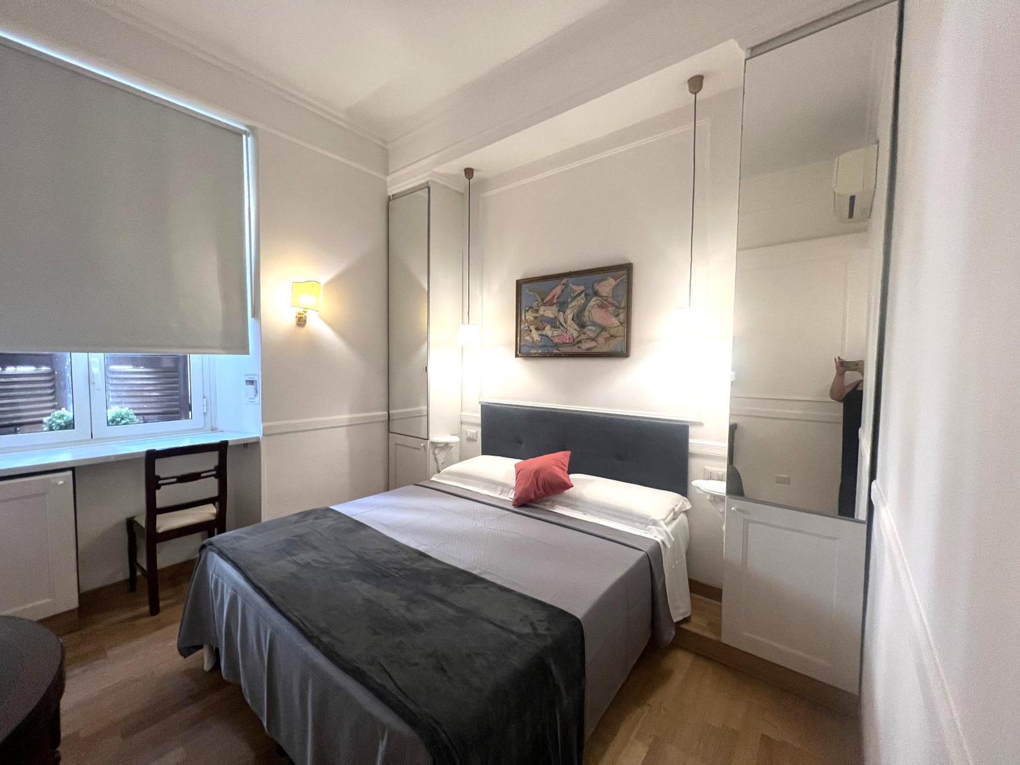 Interno Roma Hotel Exterior photo